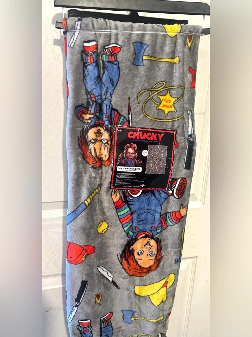 🔪Universal Studios Chucky super soft plush throw blanket-NWT🔪